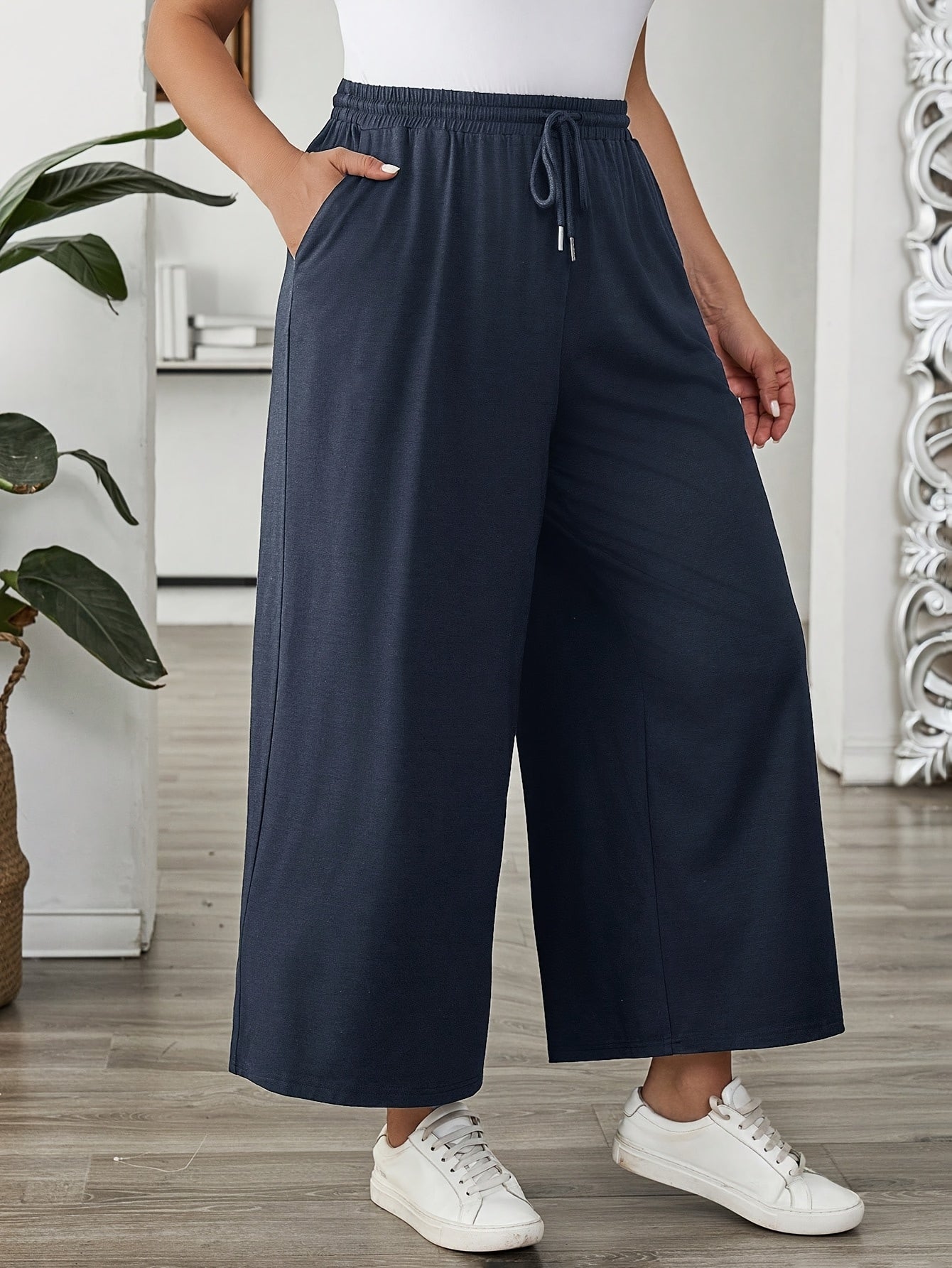 Plus Size Women's Solid Color Elastic Waist Wide Leg Pants Casual Summer