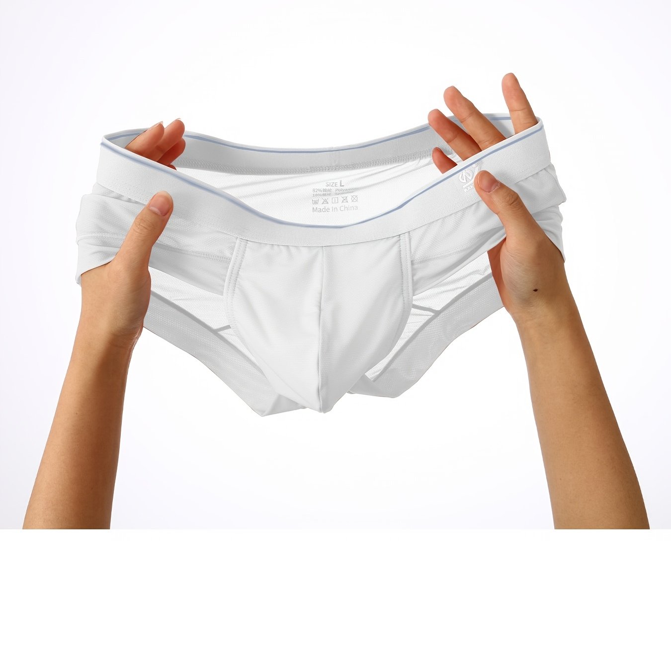 Men's Low-Rise Briefs Breathable Mesh Quick-Dry Knit Fabric Solid Color High Stretch