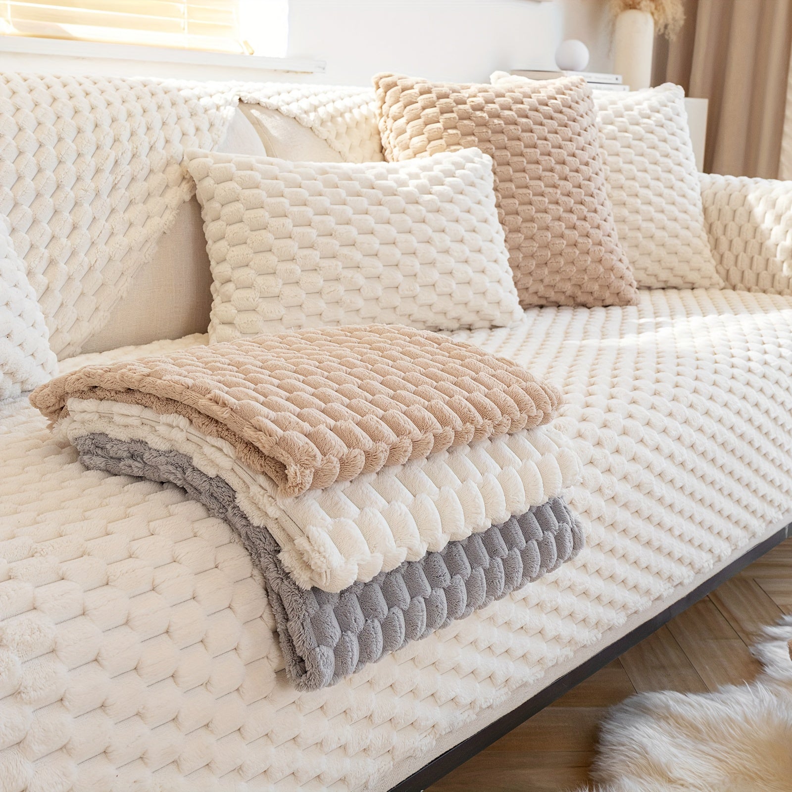 Velvet divan qopqog'i, sirpanmaydigan, itlarga mos, qalin mebel qopqog'i, kreslolar va bo'laklar uchun