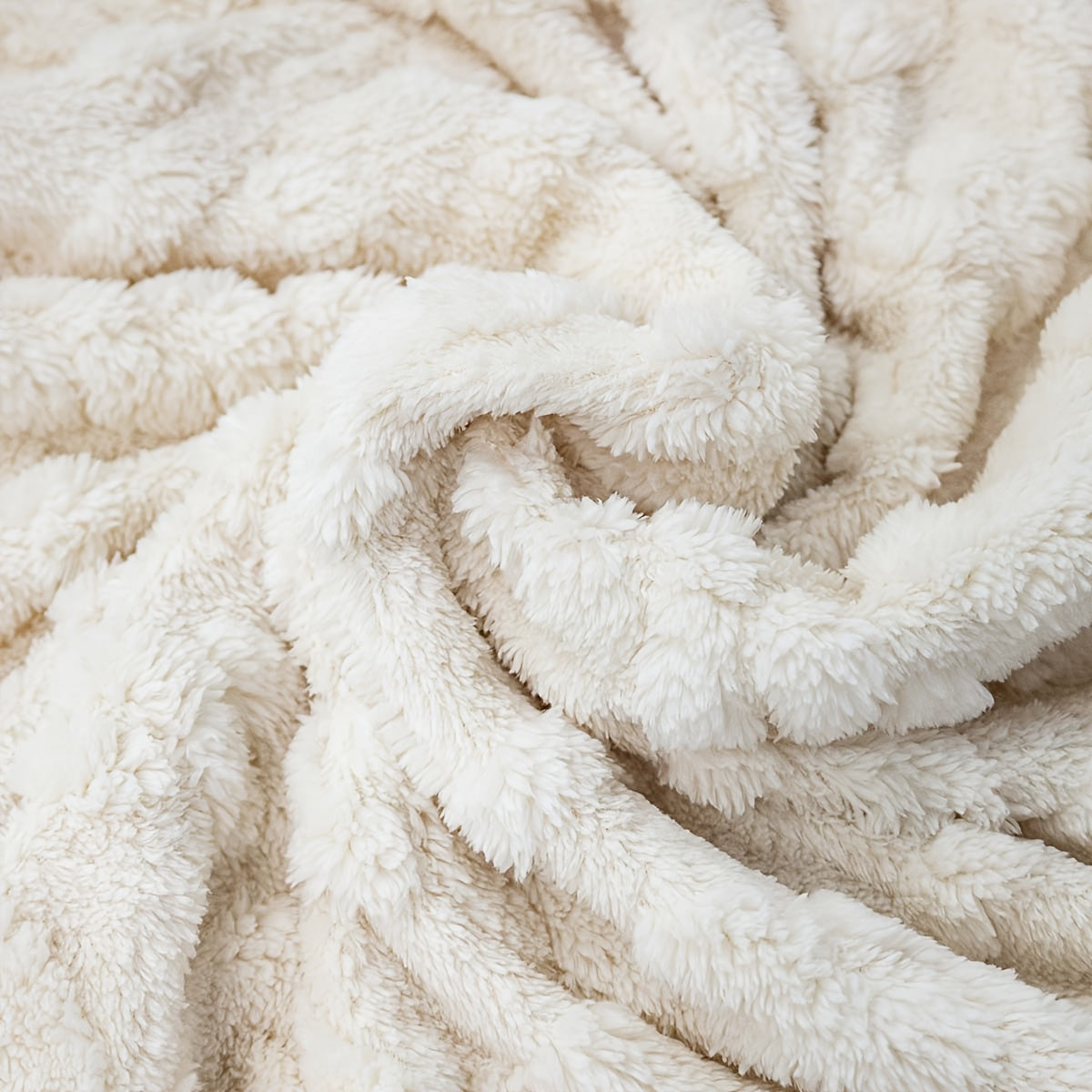 Fuzzy Throw Blanket Polyester Lightweighy Cozy RV Sofa Bed Comfort Accessory