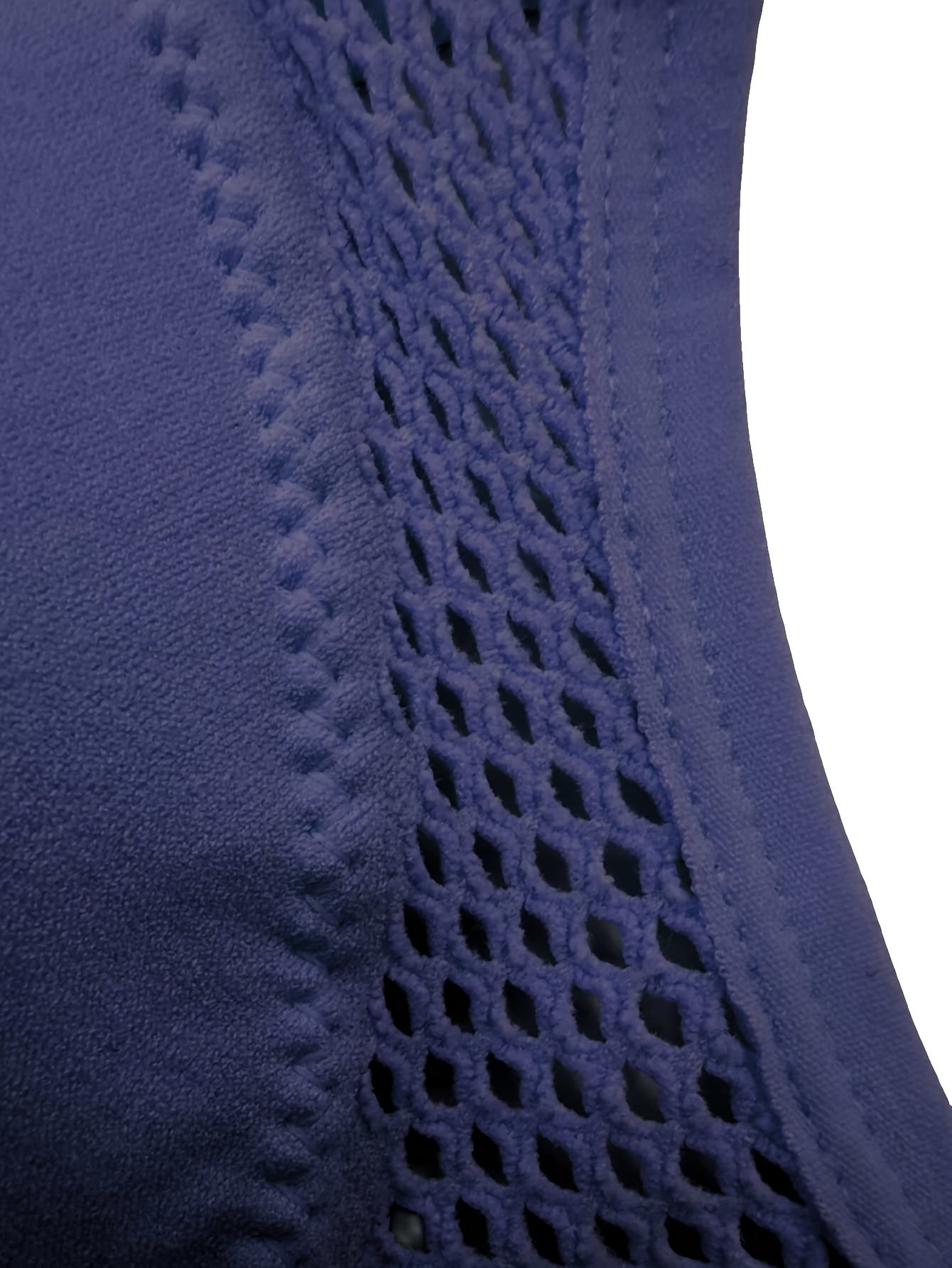 Plus Size Women's Cross-Back Sports Bras Mesh Panel Breathable Workout Set