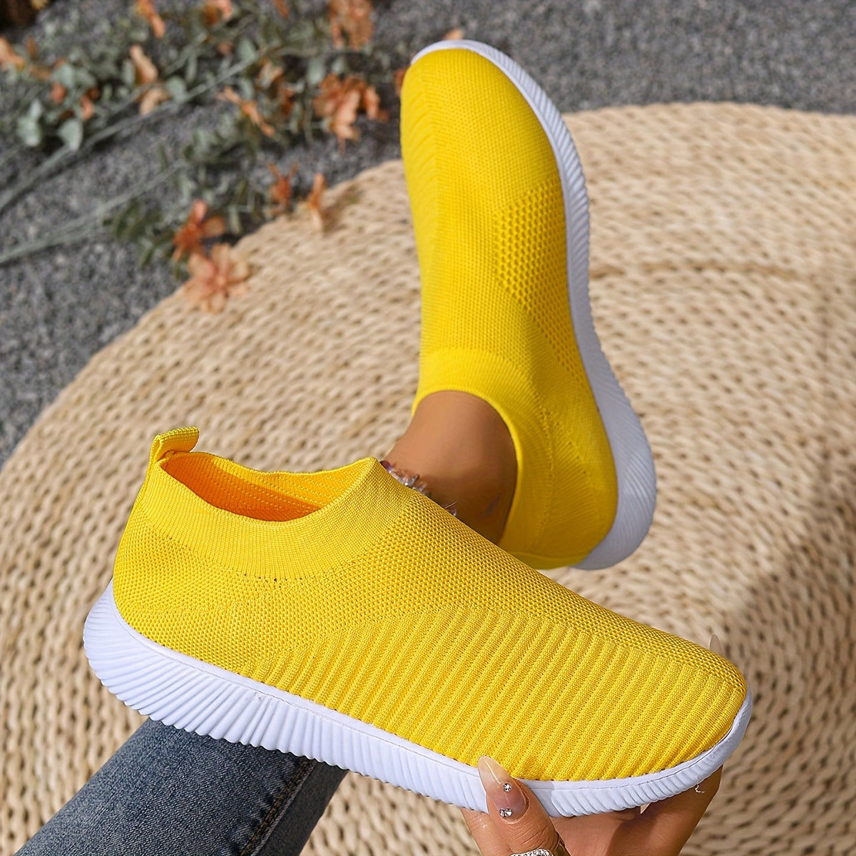 Women's Slip-On Casual Sneakers Breathable Fabric Lightweight EVA Shoes