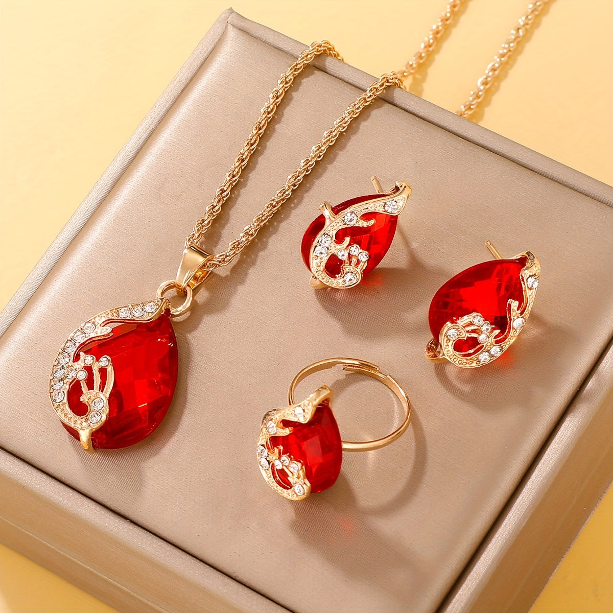 Women’s 4-Piece Teardrop Glass Rhinestone Jewelry Set Alloy Necklace Earrings Vacation Style