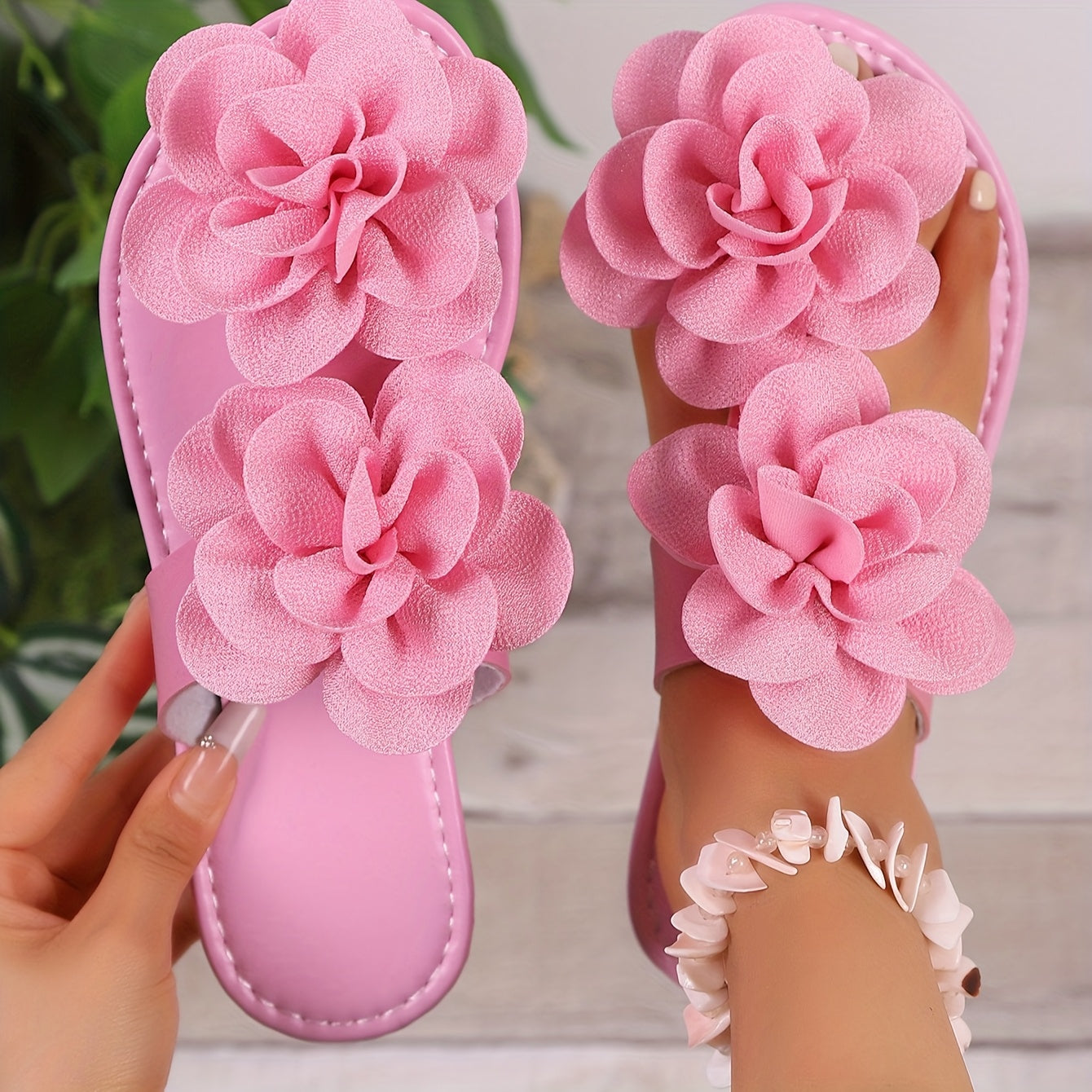 Women's Floral Flat Sandals Open Toe Slip-On with Ankle Strap