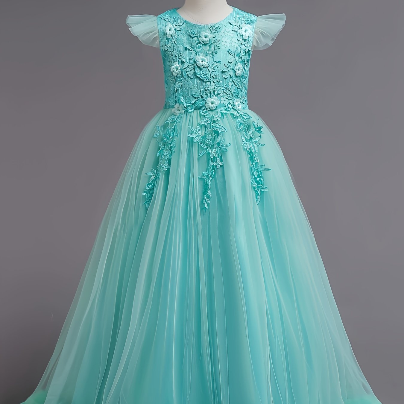 Qizlar uchun pushti malika libosi, yelkasiz, qirrali yelka detali bilan, A-shaklidagi tull skirti, belga bog'langan, nafis dantel trim va appliqué dizayni, 5-14 yoshdagi bolalar uchun mos, tug'ilgan kun uchun ideal.