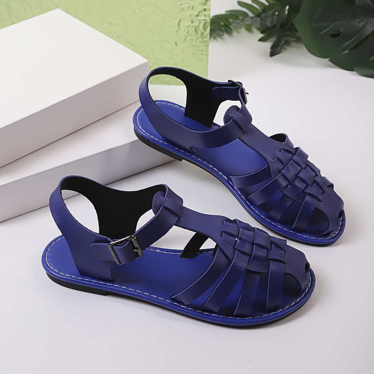 Women's Woven Closed-Toe Roman Sandals Adjustable Buckle Flat Summer Shoes