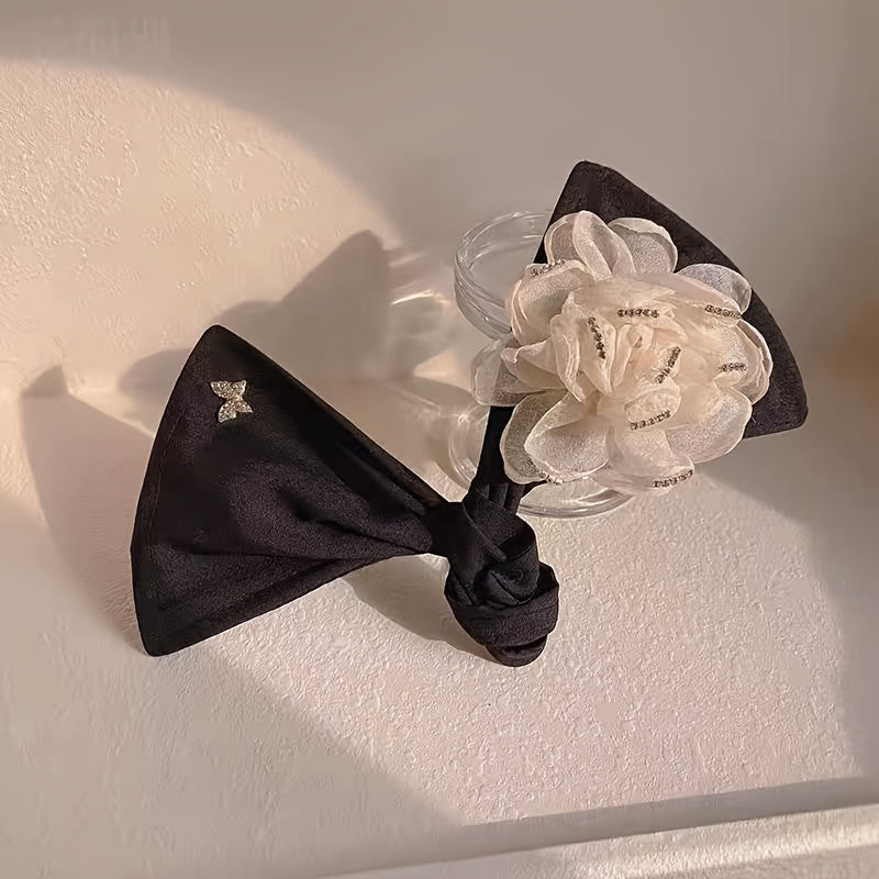 15 yoshdan oshganlar uchun polyester soch uslubi asbobi, kamon aksenti bilan, kundalik kiyim uchun mukammal.