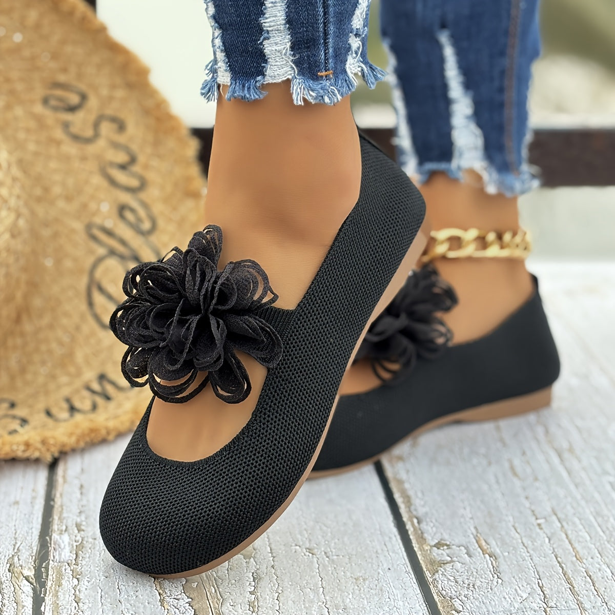 Women's Slip-On Flats Black Cushioned All-Season Dress and Casual Shoes