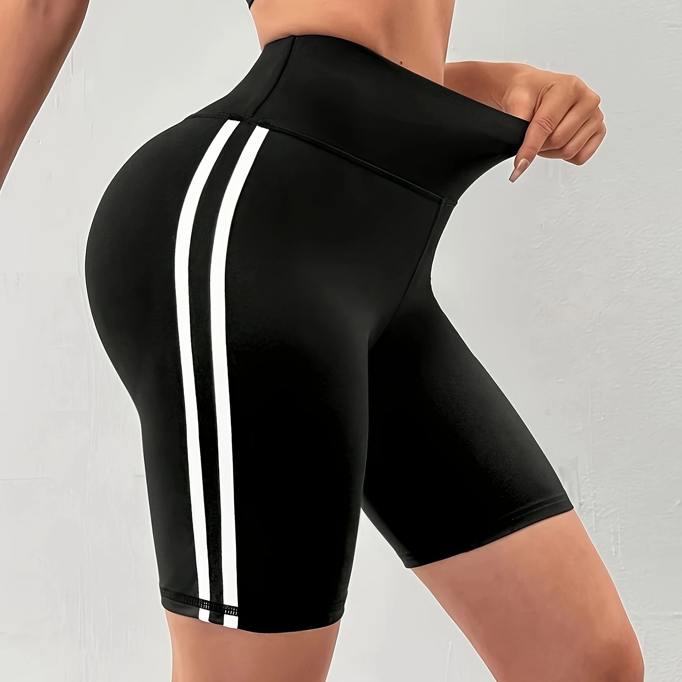 Ayollar uchun yoga shorti yuqori belli, ko‘rinmaydigan sport shimlari