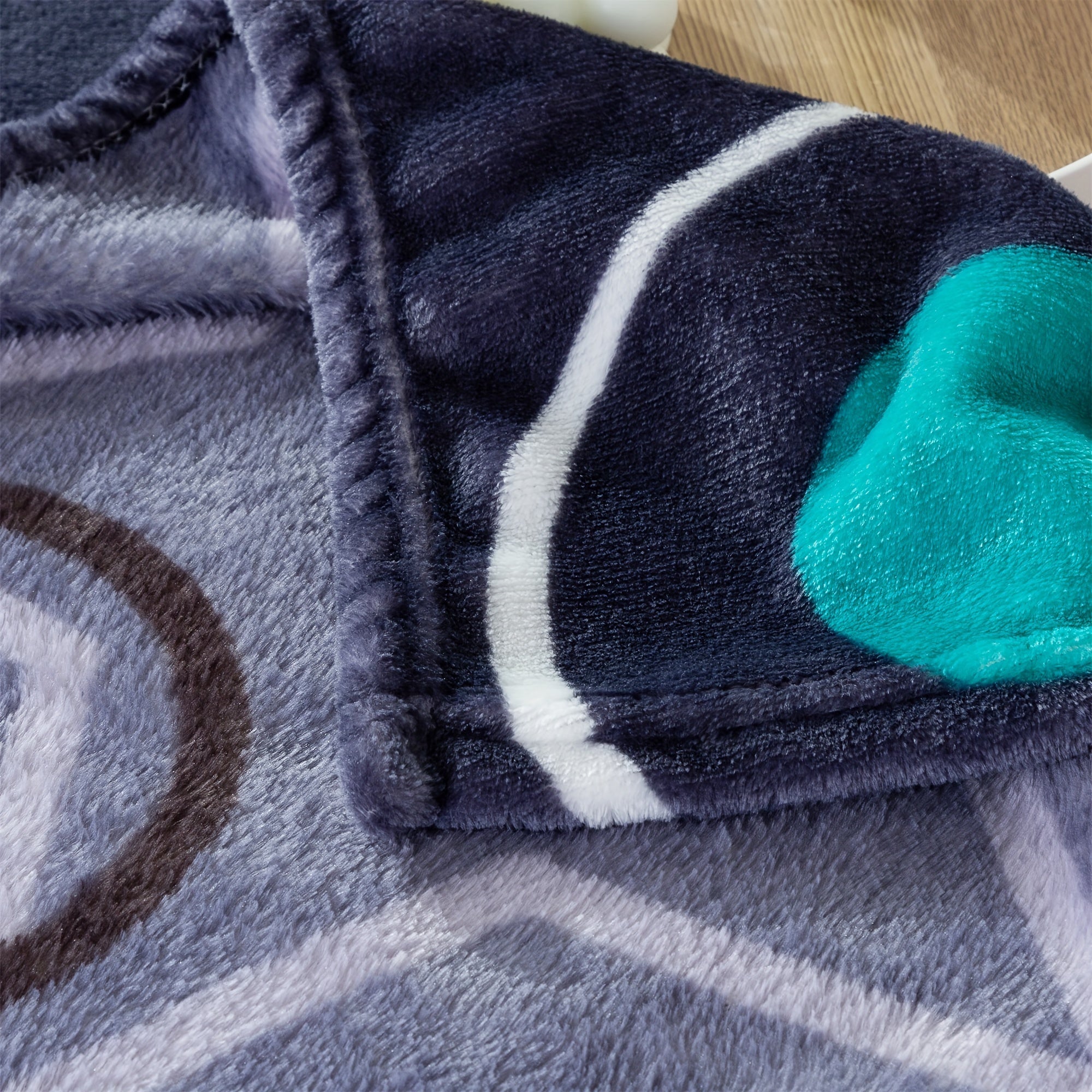 Мягкое фланелевое плед - геометрический дизайн, легко стирается в стиральной машине, уютное использование круглый год на диване, кровати, на работе или во время путешествий - идеальный подарок на любой случай