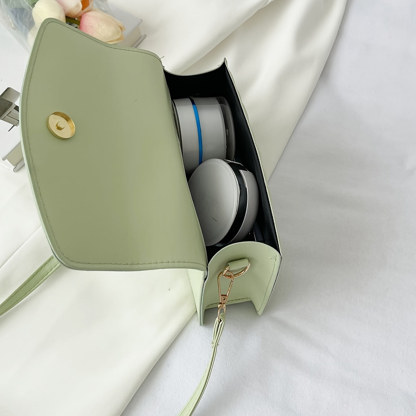 Bolso de mano cuadrado con relieve para mujer con correa ajustable de PU estilo urbano geométrico