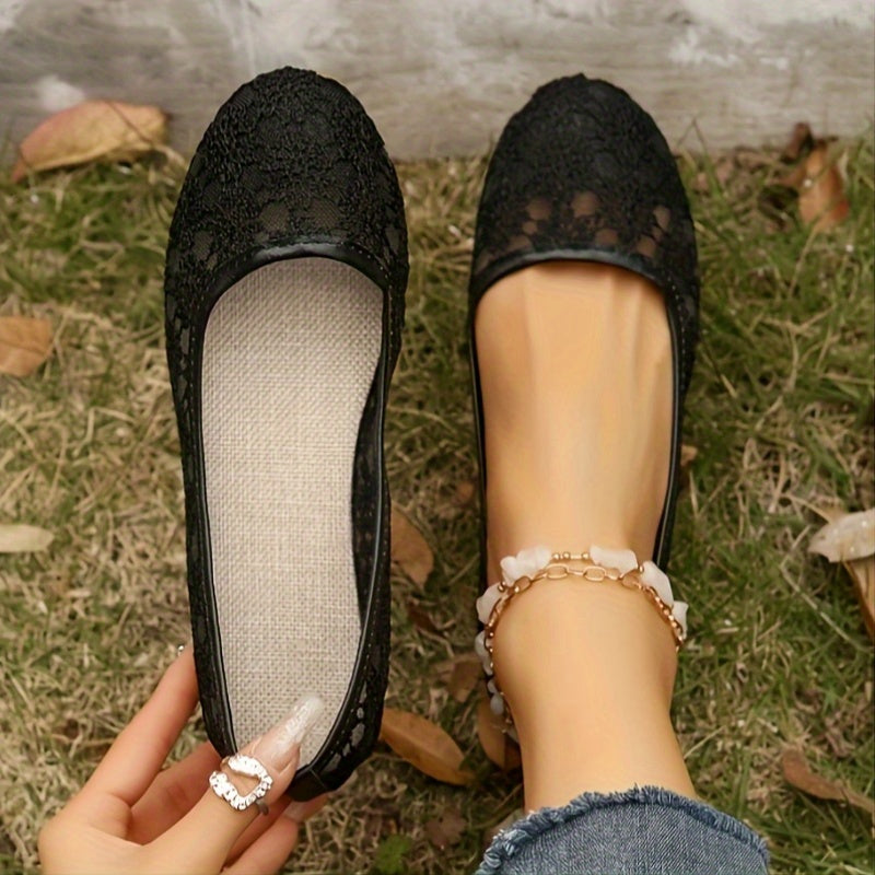 Women Elderly Mesh Slip-On Shoes Breathable Floral Pattern All-Season