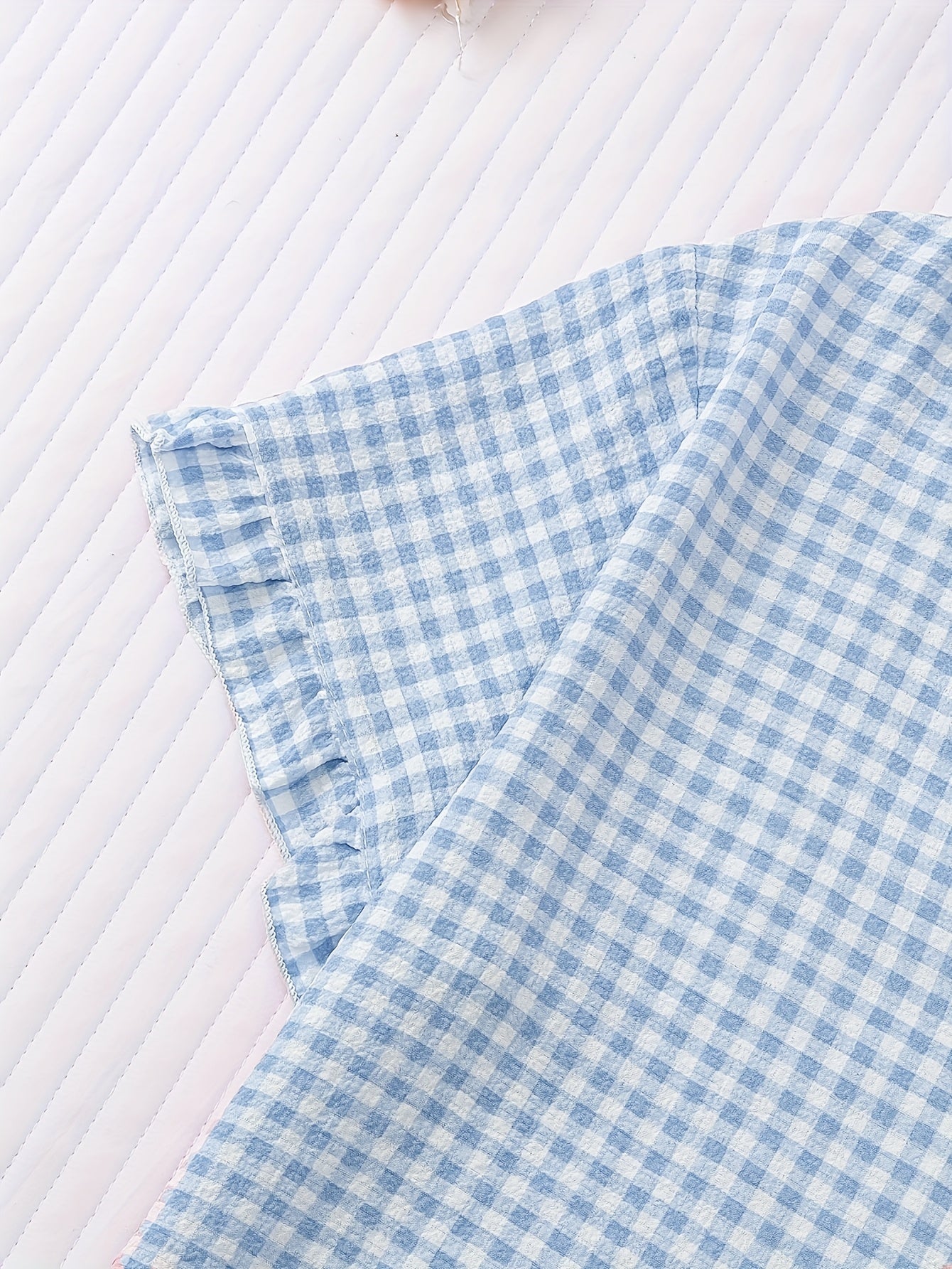 Conjunto de pijama de verano talla grande con ribete de volantes, manga corta y botones a cuadros