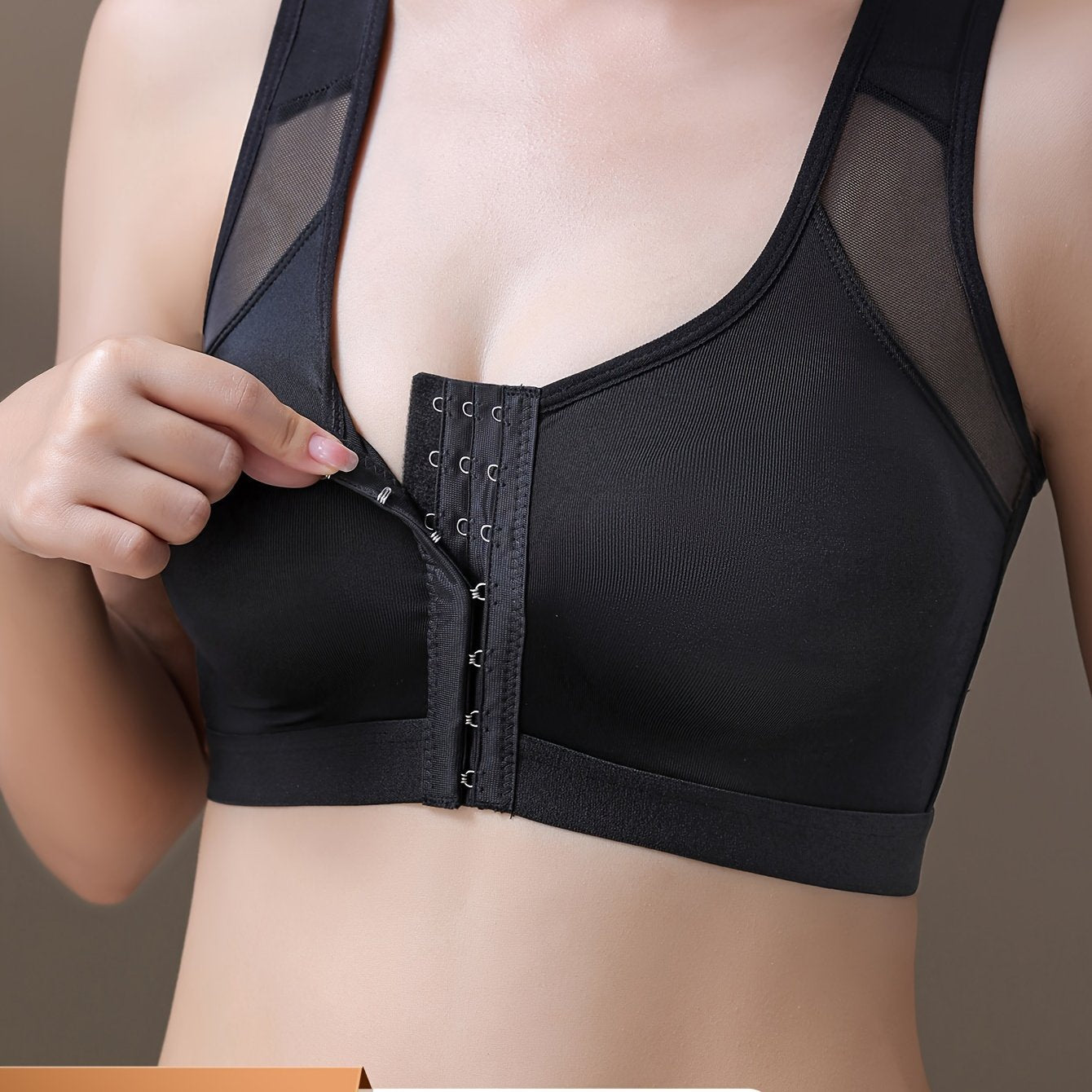 Women's Breathable Sports Bra with Push-Up Support for Active Wear