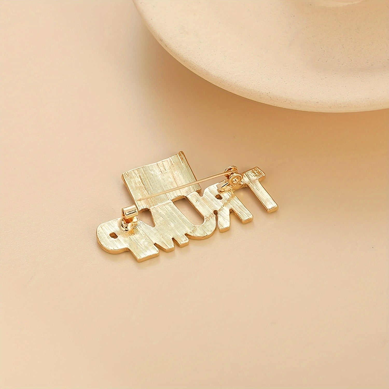 Set of 3 American Flag Crystal Pins Retro-Inspired Alloy Collectible Election Keepsakes