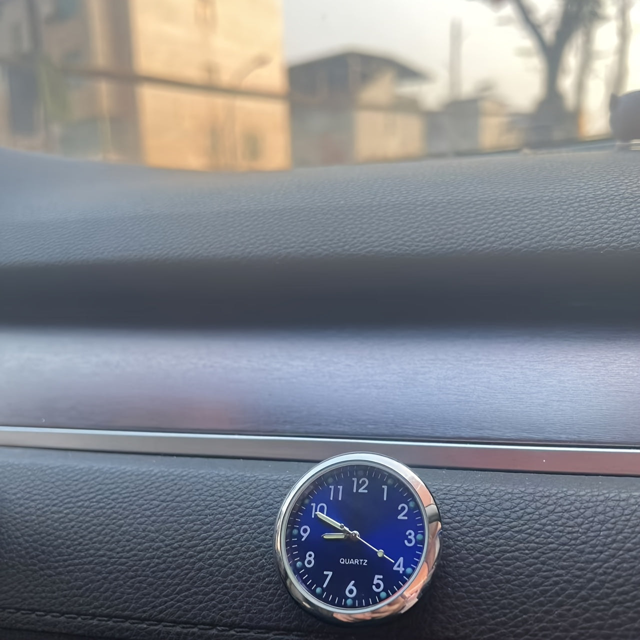 Universal Car Quartz Clock Creative Luminous Pointer Dashboard Decoration