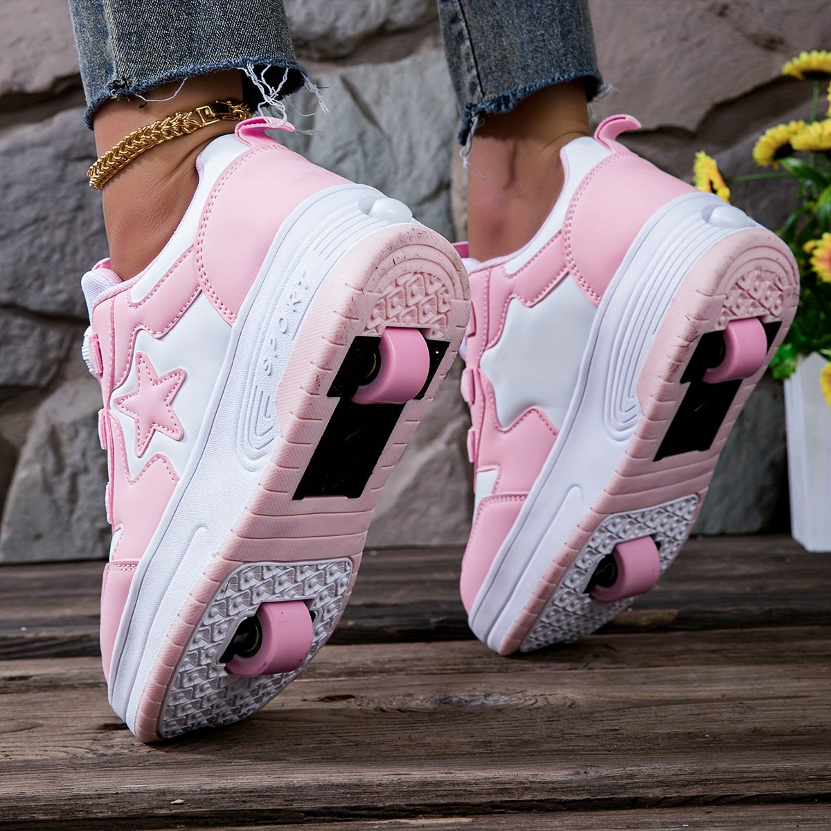 Girls Pink White Roller Skate Sneakers Removable Wheels Heart Design Sports Training