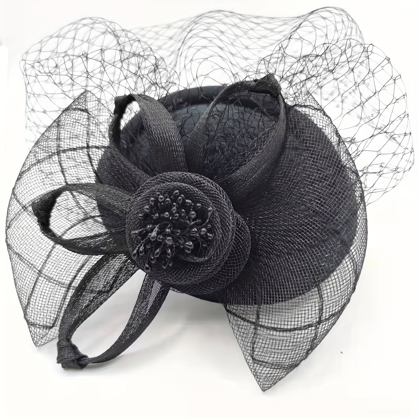 Women's Hair Accessories Set with Mesh Veil and Clips for Weddings and Parties