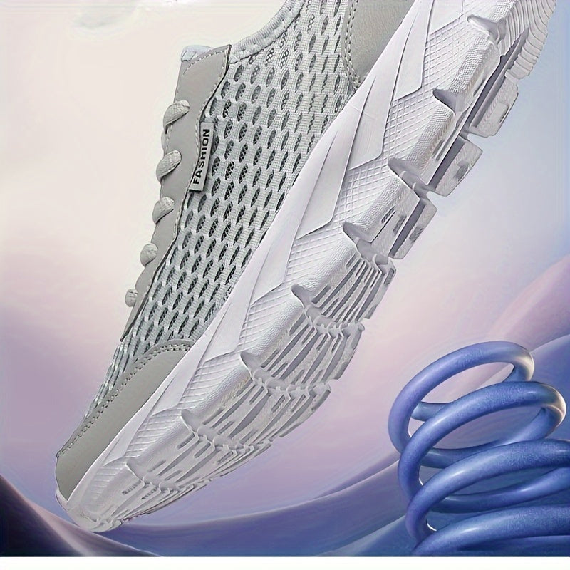 Yengil, mustahkam erkaklar yugurish poyabzallari yozda qulay ochiq havoda mashg'ulotlar uchun.