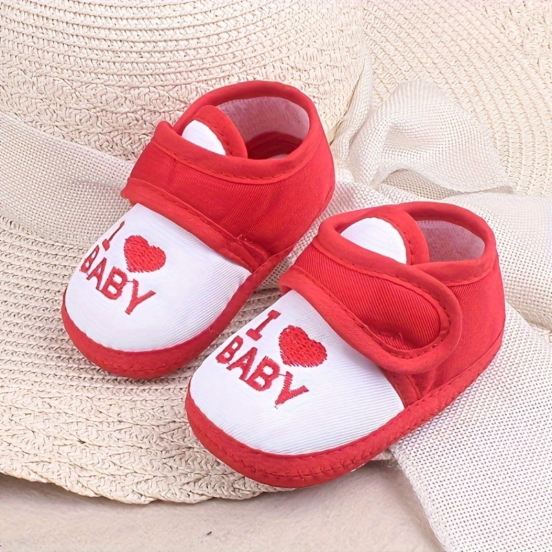 Toddler Soft Bottom Indoor Floor Covering Learning Shoes with Heart Embroidery