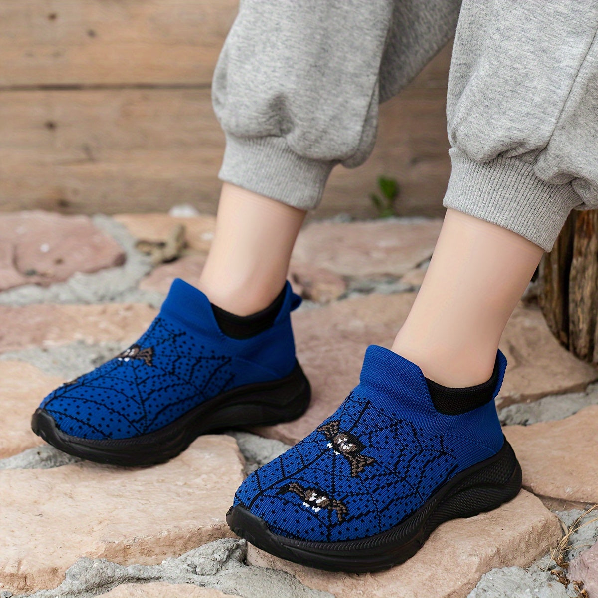 Детские кроссовки-эспандеры с вышивкой в виде паутины, повседневные легкие спортивные туфли с кисточкой и дышащей тканью