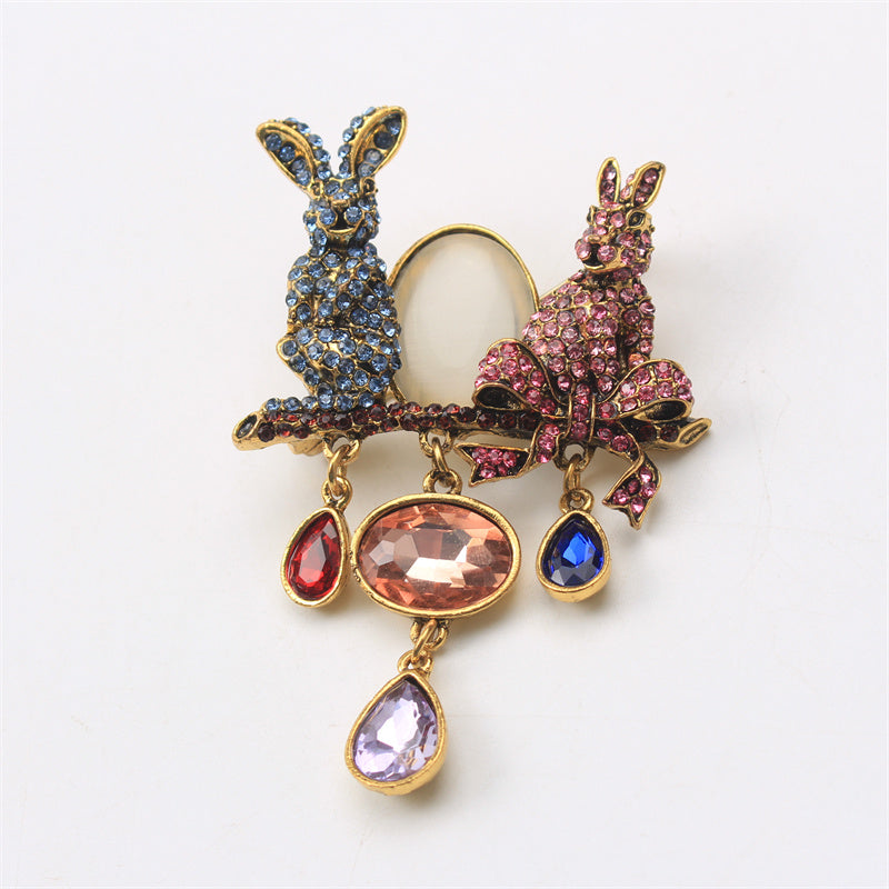 Vintage Rhinestone Tassel Zodiac Rabbit Brooch for Women Coat Pin Jewelry