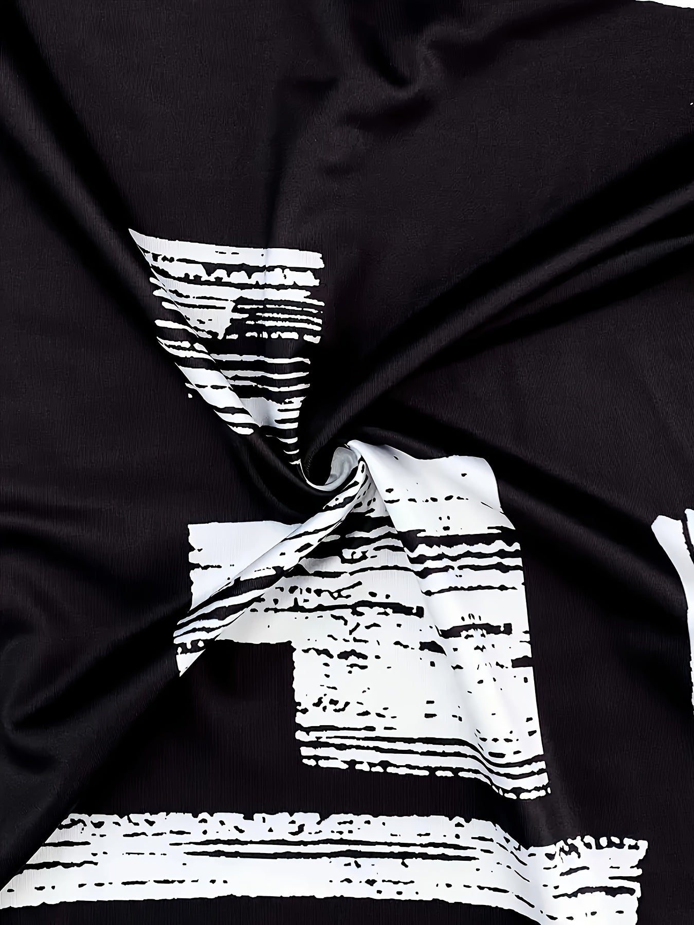 Women's Long Sleeve Polyester T-Shirt with Abstract Patchwork Print and Zipper Detail