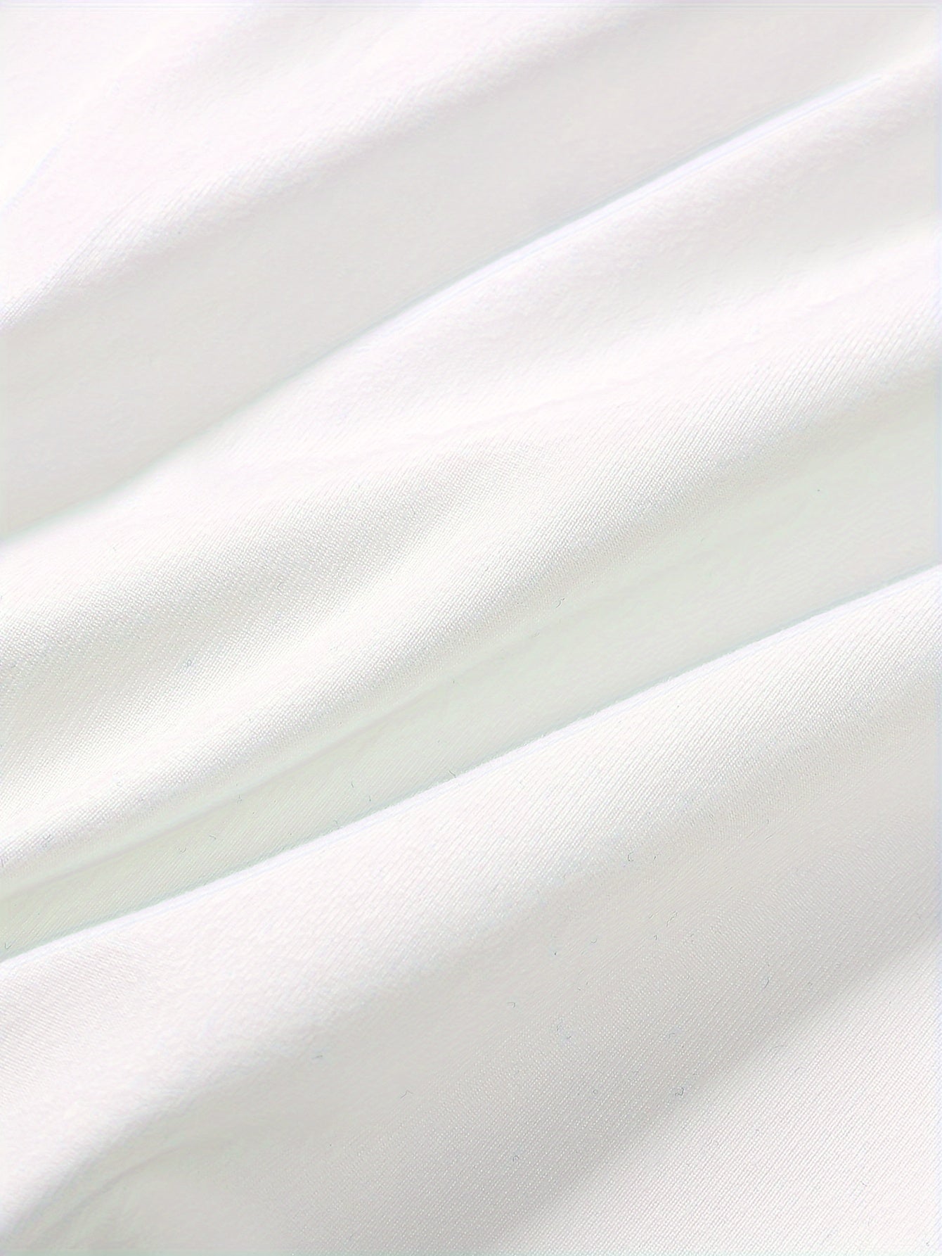 Yoz va bahor uchun klassik erkaklar uchun yumshoq yengli futbolka