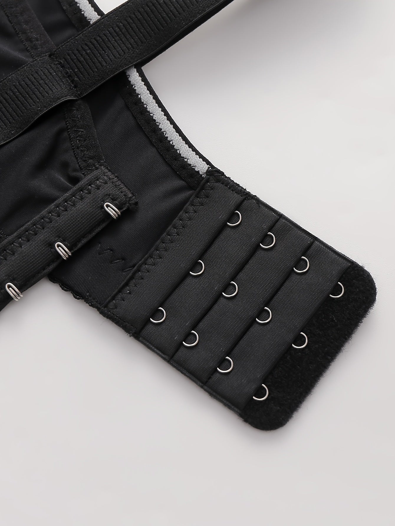 Women's Floral Appliqué Wireless Full Cover Bra Set with Padded Cups