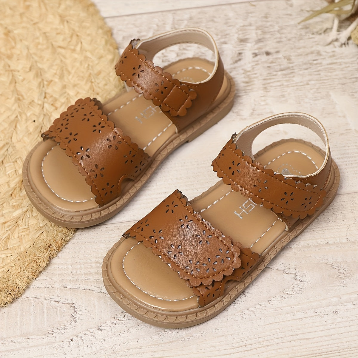 Girls Summer Sandals Breathable Lightweight Floral Cut-Out Beige Rubber Sole