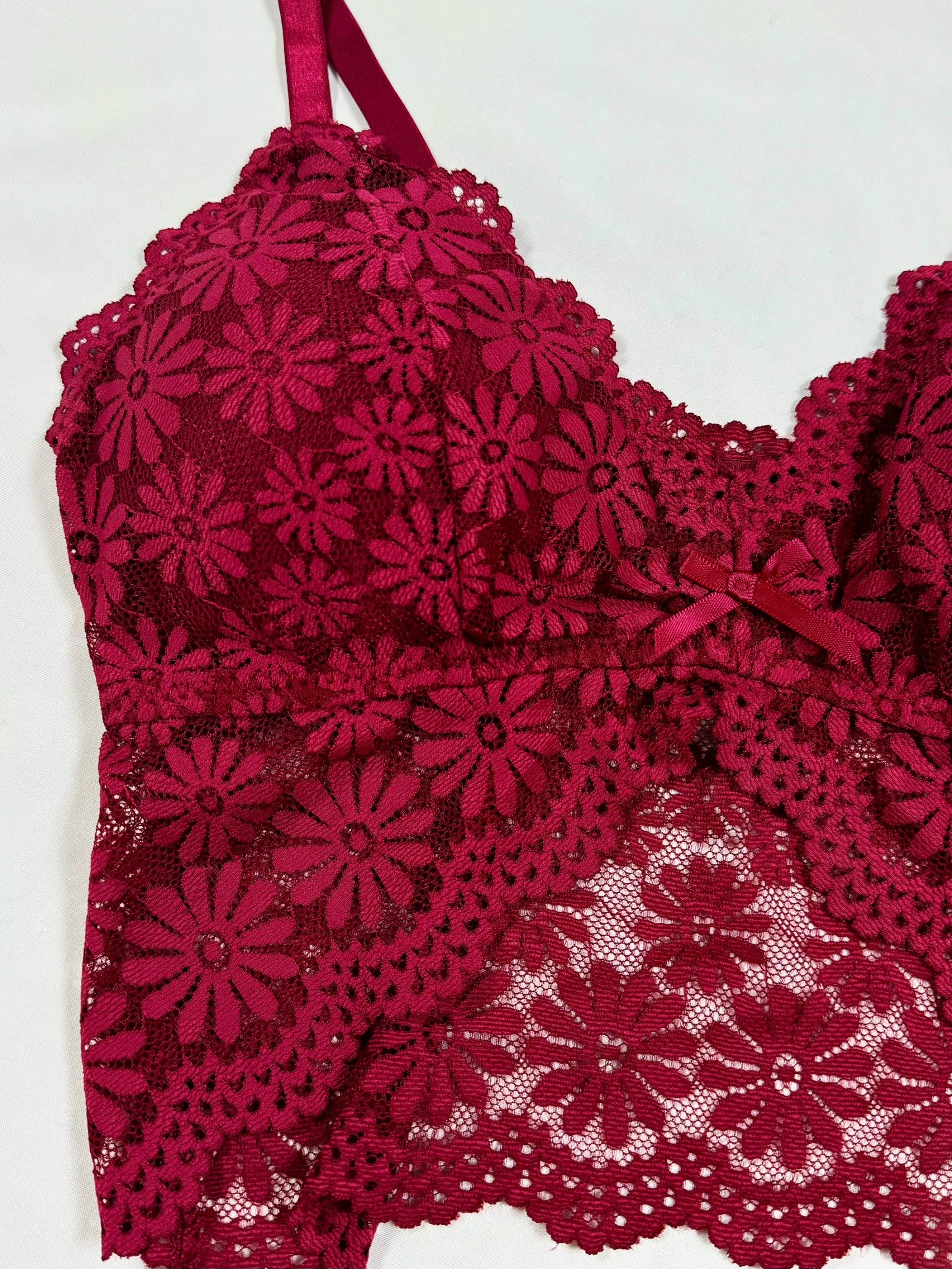 Maroon Lingerie Set with Floral Lace Bra and Matching Panties for Teens