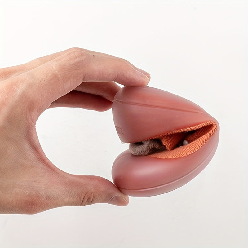 Bola poyabzali yumshoq va qulay birinchi yurishlar uchun, tizzaga qadar bo‘lgan rezina taglik, nuqta bilan to‘ldirilgan mato