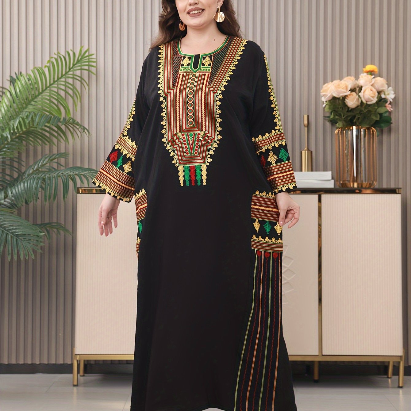 Plus Size Middle Eastern Rayon Kaftan with Embroidery for Summer Mature Women