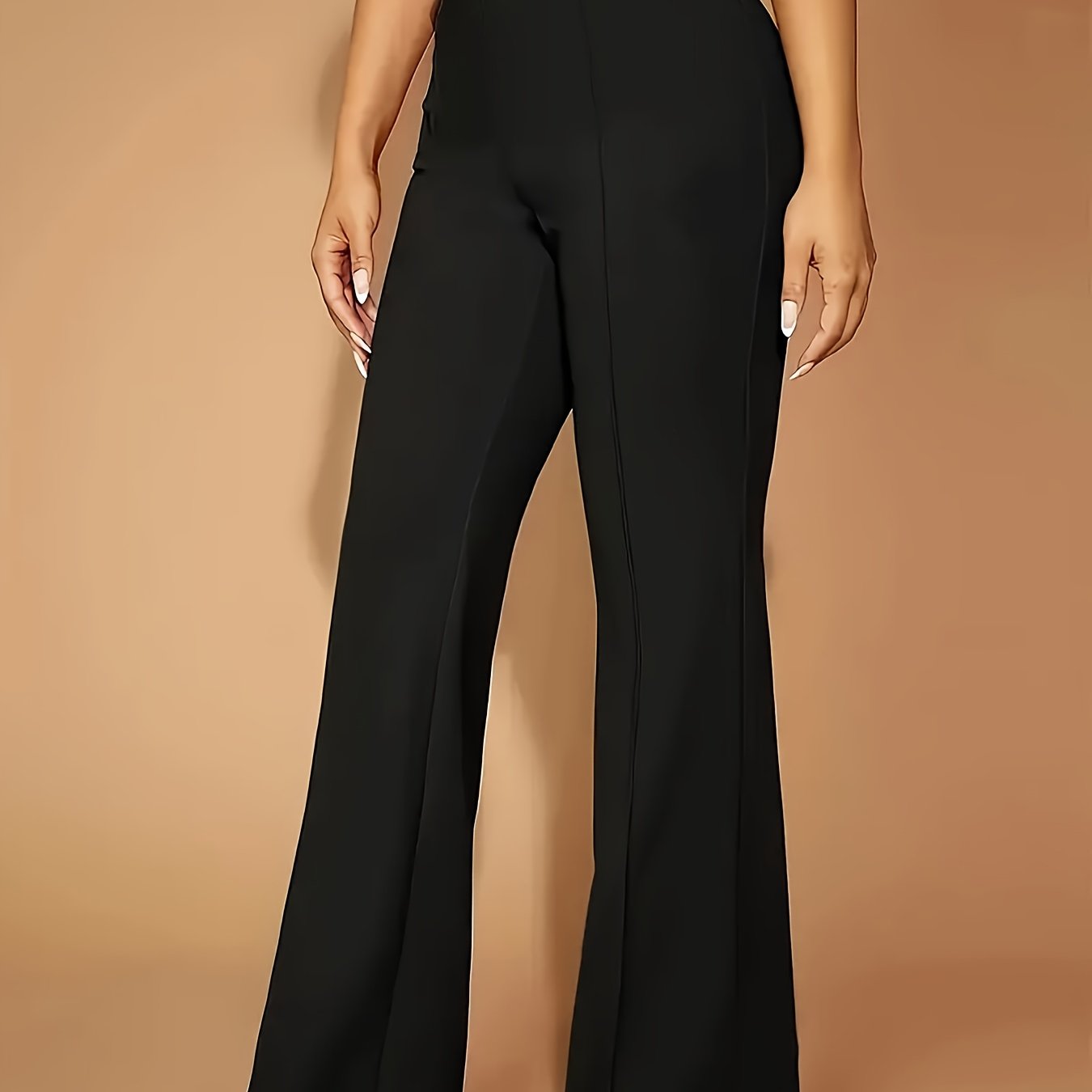 Yozgi ta'til uslubi uchun mukammal, har mavsumda kiyish uchun mo'ljallangan, o'rtacha cho'ziluvchanlikka ega va to'g'ri oyoq silueti bilan plus o'lchamdagi bir rangli trikotaj polyester legginslar.