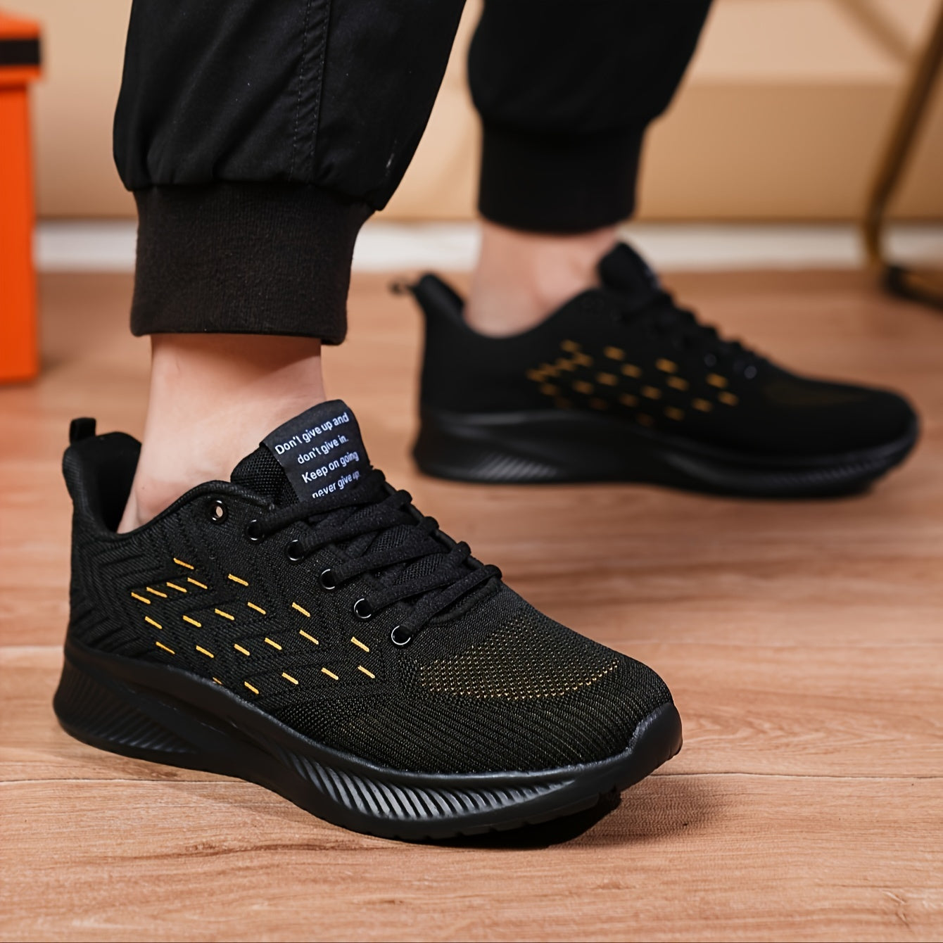 Men's Lightweight Mesh Sports Sneakers Casual Running Shoes