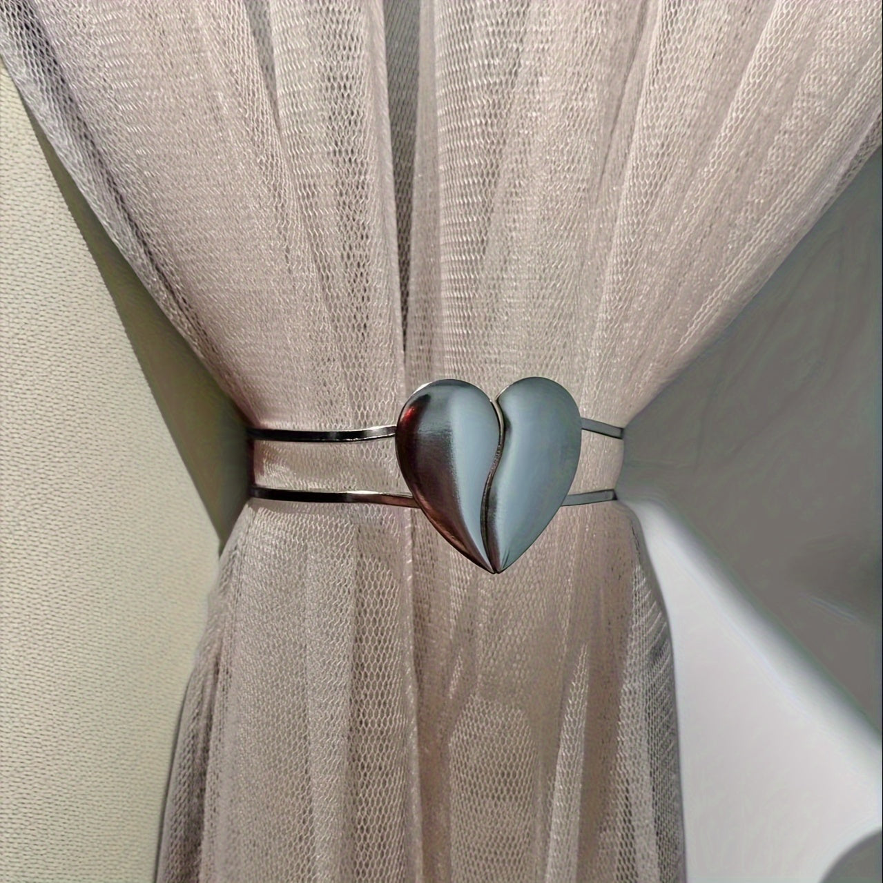 Heart-Shaped Alloy Curtain Holder with Hollow Design for Living Room and Office