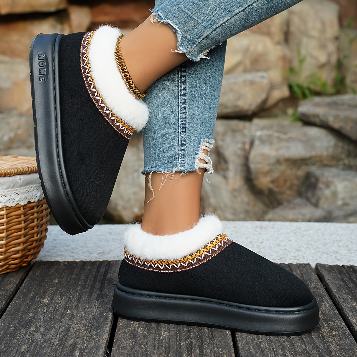 Women Cozy Fleece Lined Slippers Warm Brown Indoor Slip-Ons