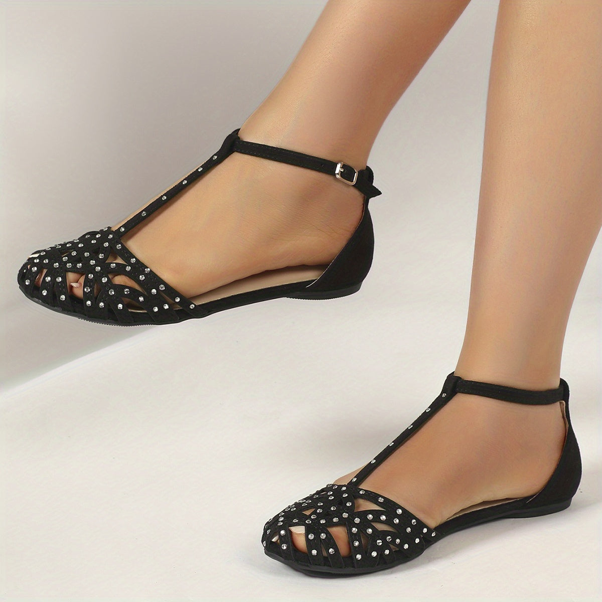 Women's Rhinestone Decor Flat Sandals Closed Toe T-Strap Ankle Strap