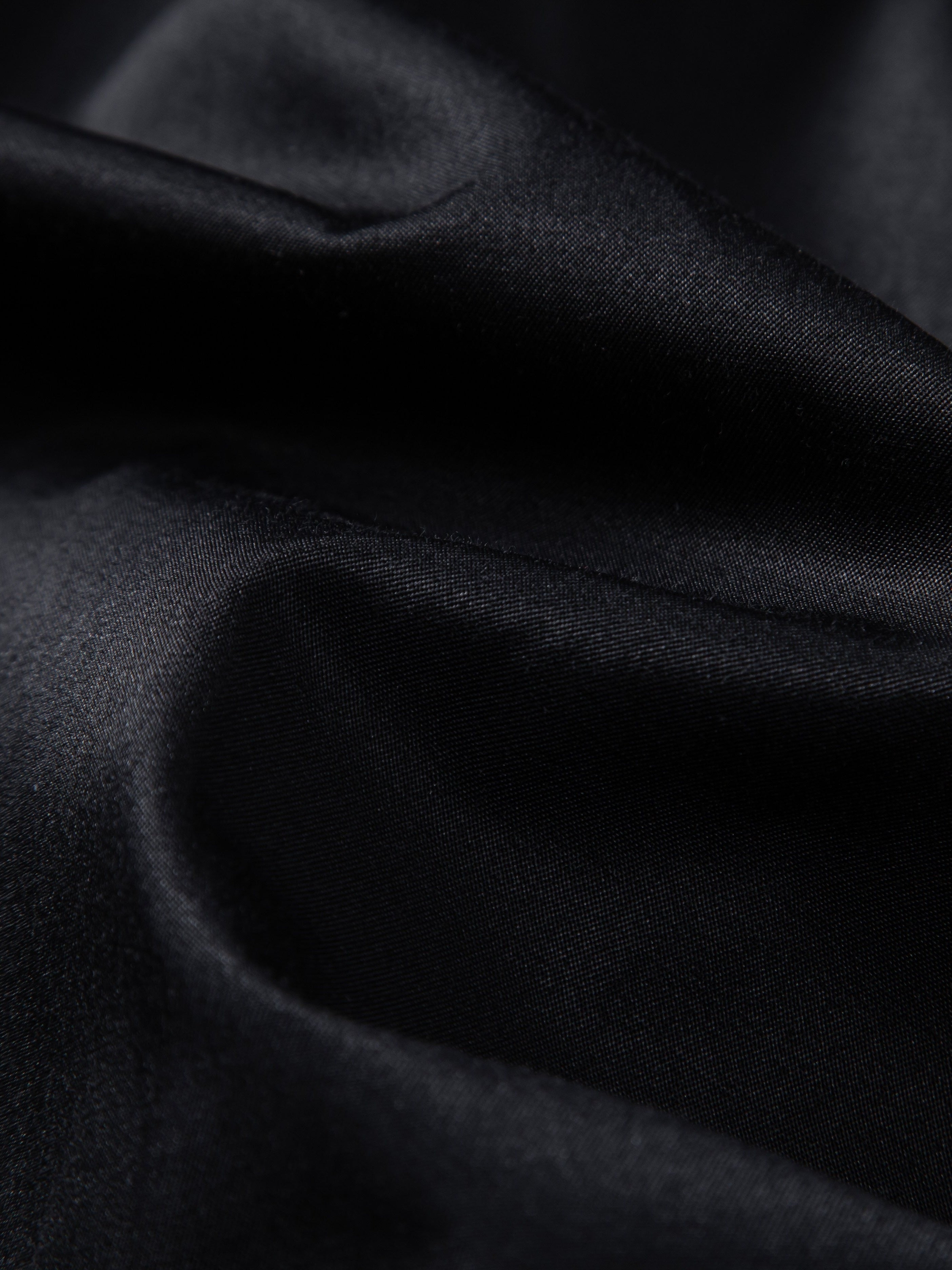 Erkaklar uchun paxta aralash uzun qo'lqopli yengli ko'ylak, biznes/rasmiy tadbirlar uchun, tor kesim.