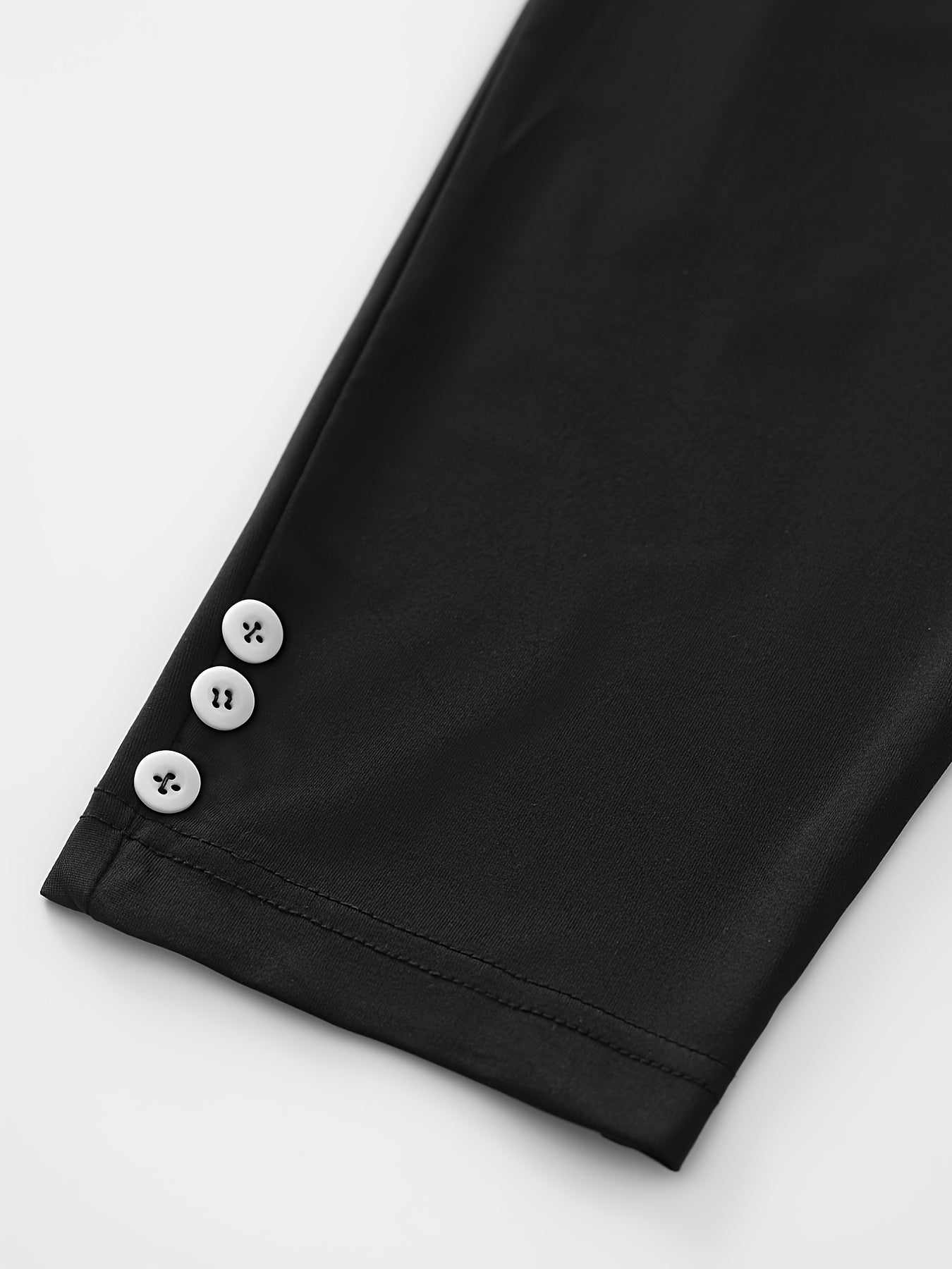 Women Plus Size Stretch Capri Pants with Button Details, Solid Color, Summer Active Bottoms