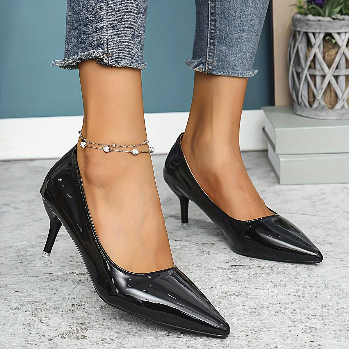 Women's Black Pointed Toe Stiletto Heels 6cm Glossy Dress Shoes