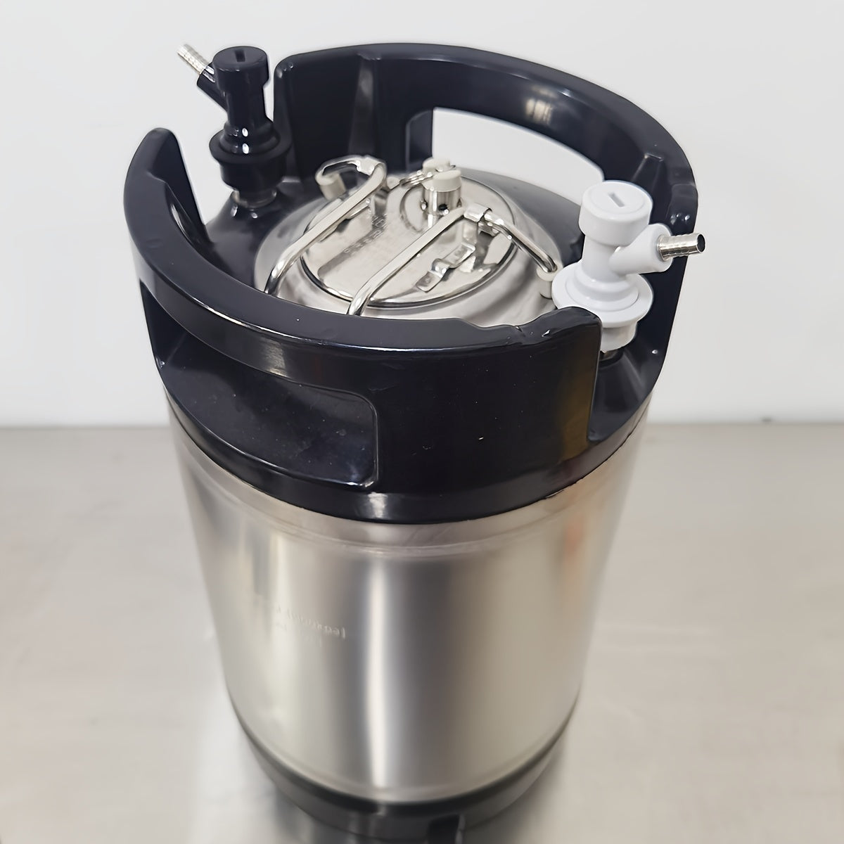 1/4 Inch Beer Keg Disconnect Coupler with Barb and MFL Fitting