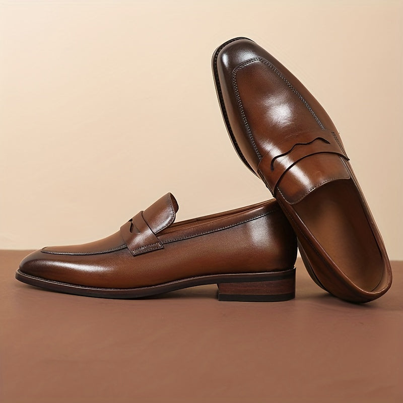 Men's Cow Leather Slip-On Loafers with Rubber Sole and Round Toe for All Seasons