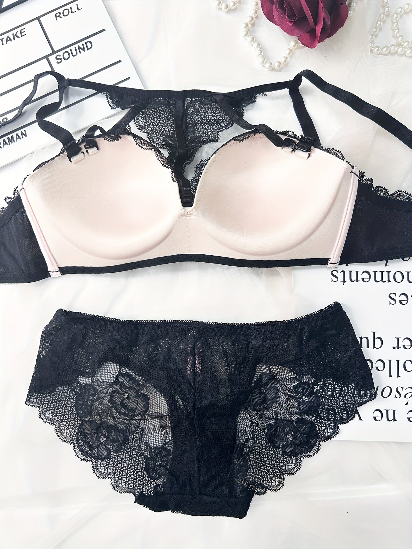 Women's Lace Lingerie Set with Medium Support Polyamide Jacquard Bra and Briefs