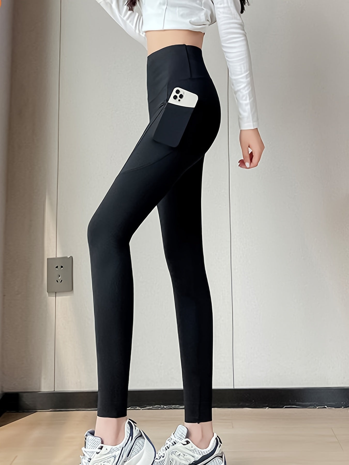 Women High-Waisted Tummy Control Leggings with Pockets and Mesh Splicing for Cycling and Sports