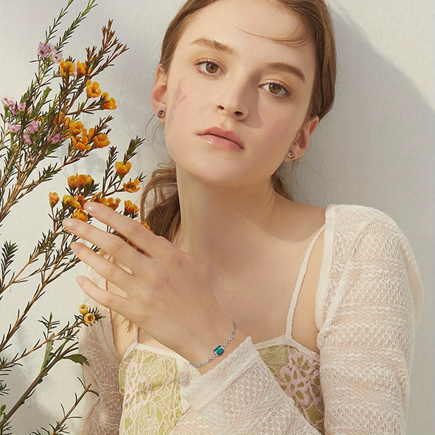 15 ta kayfiyat zargarlik buyumlari to'plami: Rangini o'zgartiradigan uzuklar, marjonlar, bilakuzuklar va sirg'alar o'z ichiga oladi - Moslashuvchan haroratni sezish xususiyatiga ega, partiyalar va maxsus tadbirlar uchun ideal.