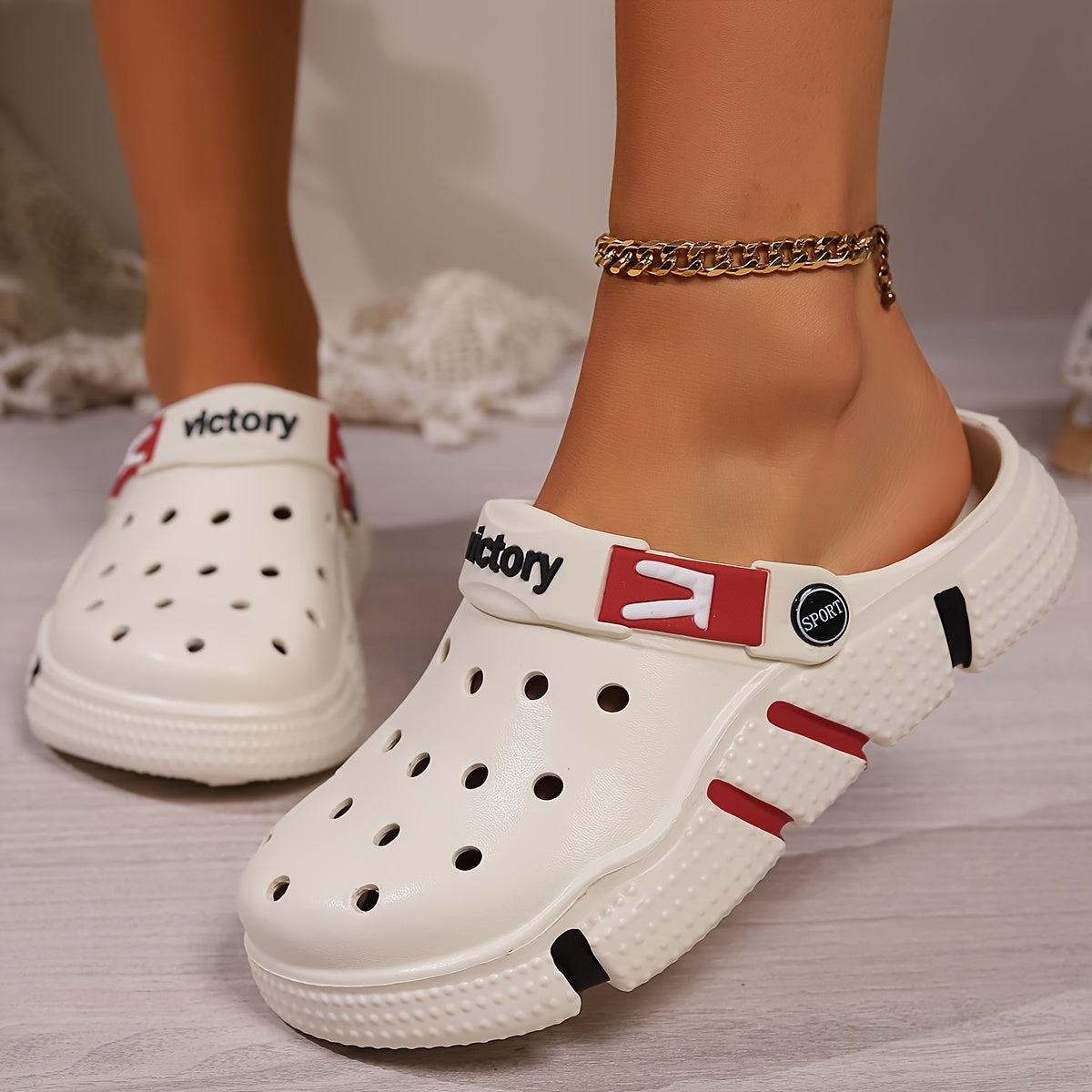 Unisex Hollow Design Clogs Breathable Summer Beach Slide Shoes