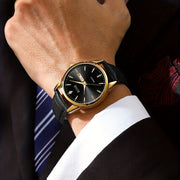 Men's Quartz Wristwatch with Leather Strap for Casual and Business Wear
