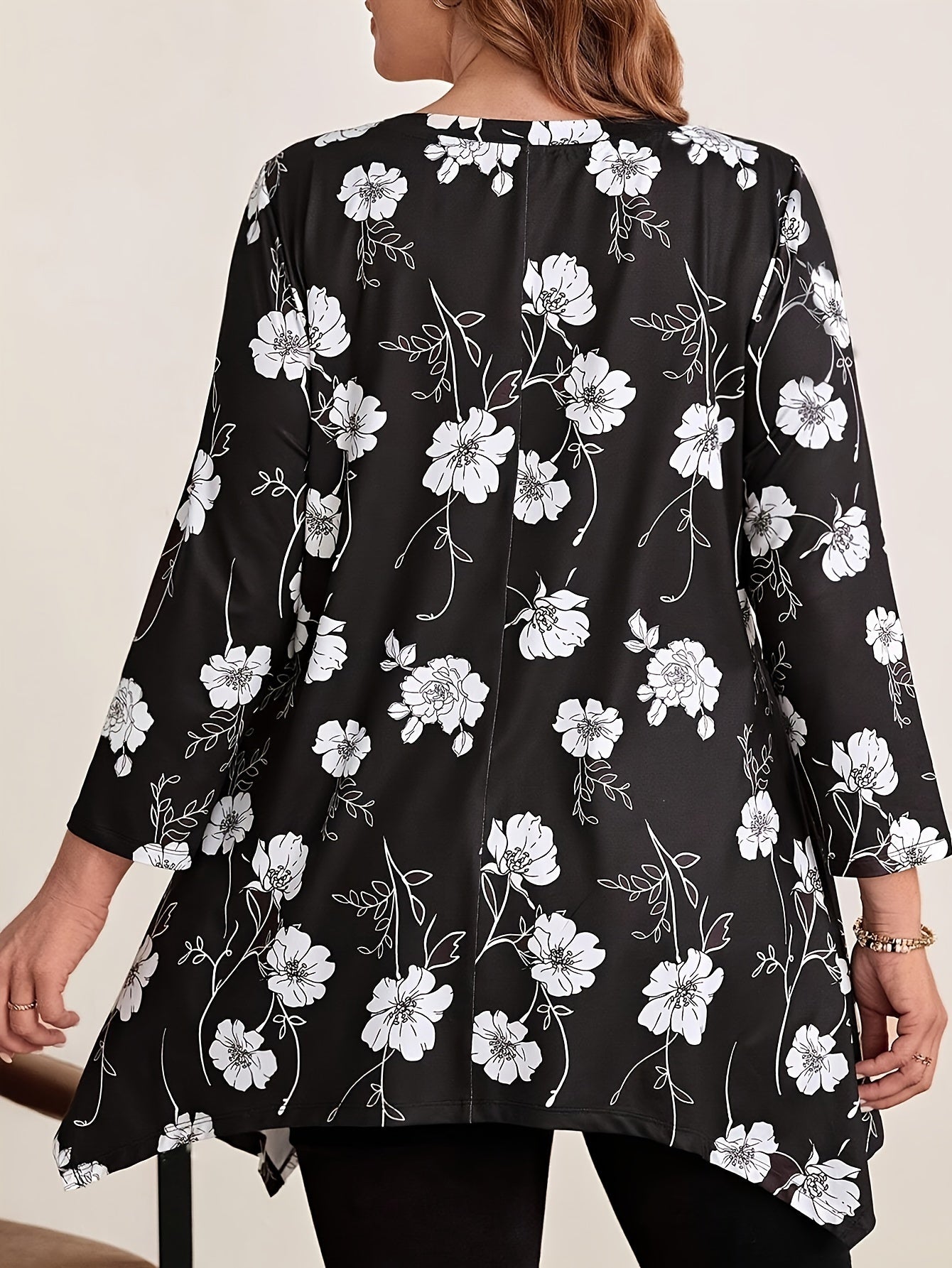 Plus Size Floral Print Blouse Black White Short Sleeve Women’s Fashion Top