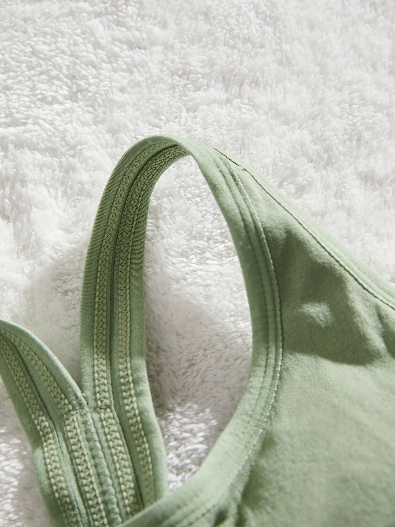 Women's Seamless Breathable Hollow Out Lingerie Bras Set